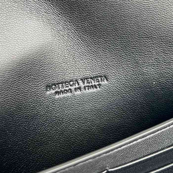 BOTTEGA VENETA BV 836810 アンディアーモ クラッチバッグ ヒナギク 31x13cm サイズ:31x13cm