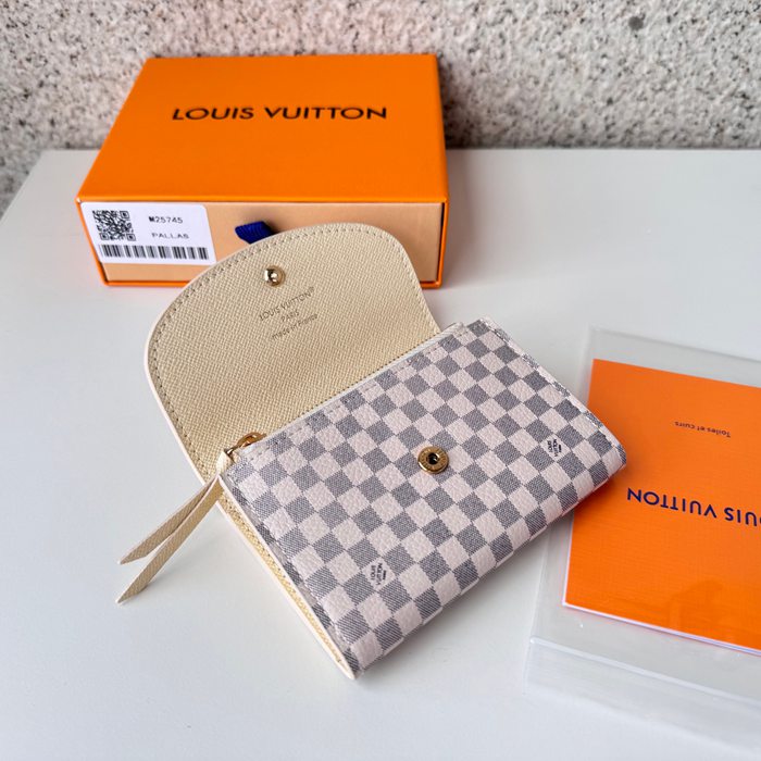 LOUIS VUITTON M25745 ロザリーゼロ財布 LVロマンスシリーズ サイズ:11x8x2.5cm