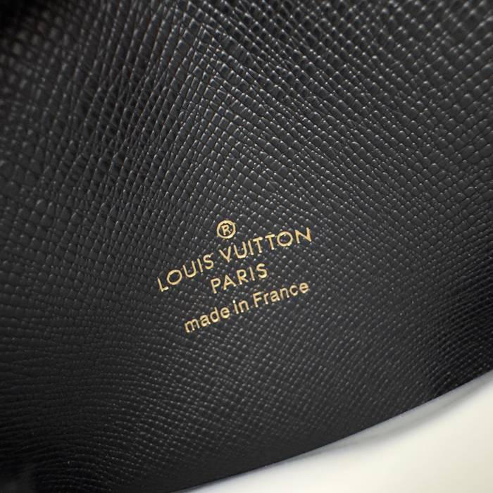 LOUIS VUITTON M81855 名刺ケース モノグラムリバース イエローフラワー サイズ:10x6.8x1.4cm