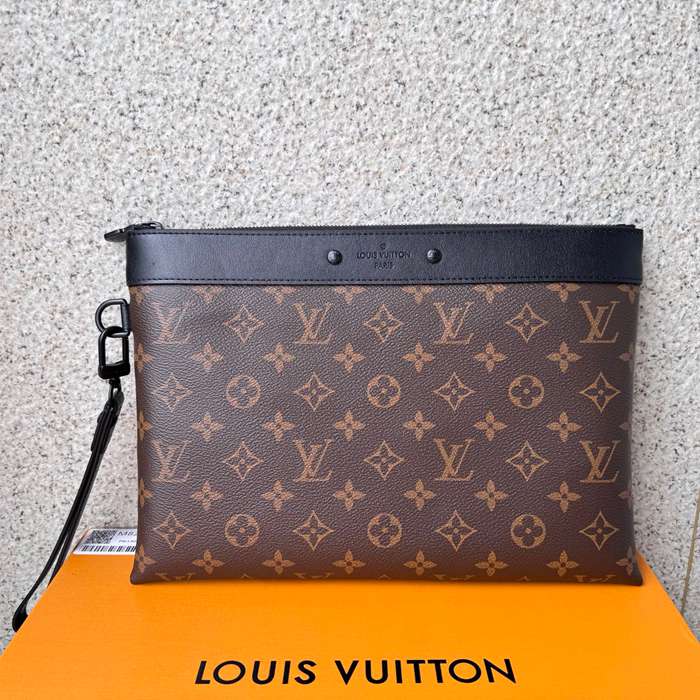 LOUIS VUITTON M82079 ポシェット トゥゴー モノグラムエクリプス サイズ:30x21.5cm
