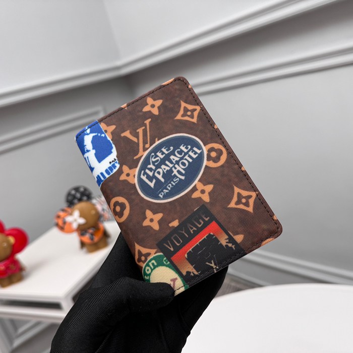 LOUIS VUITTON M83519 パスポートケース フライトモード モノグラム サイズ:10x14x2.5cm