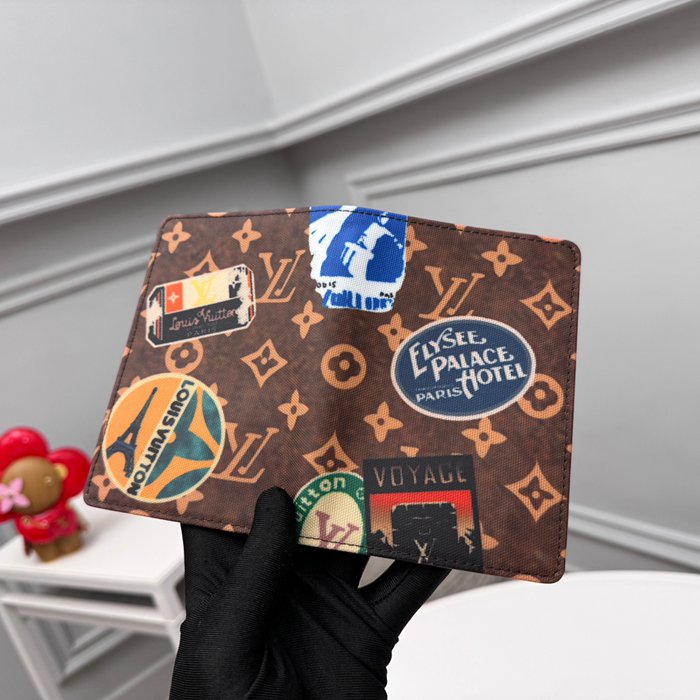 LOUIS VUITTON M83519 パスポートケース フライトモード モノグラム サイズ:10x14x2.5cm