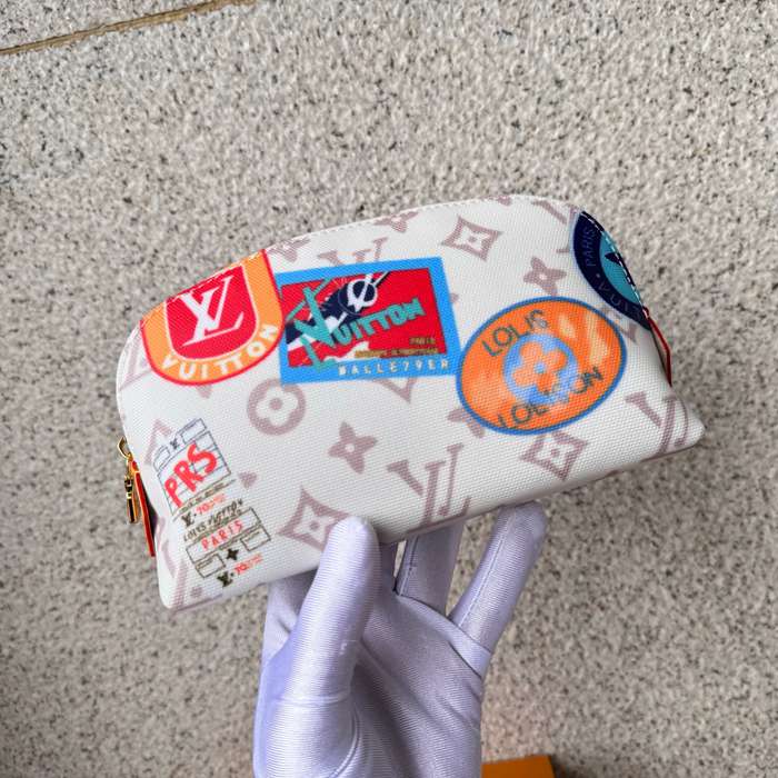 LOUIS VUITTON M14909 コスメポーチ フライトモード モノグラムダンヌ サイズ:19x12cm