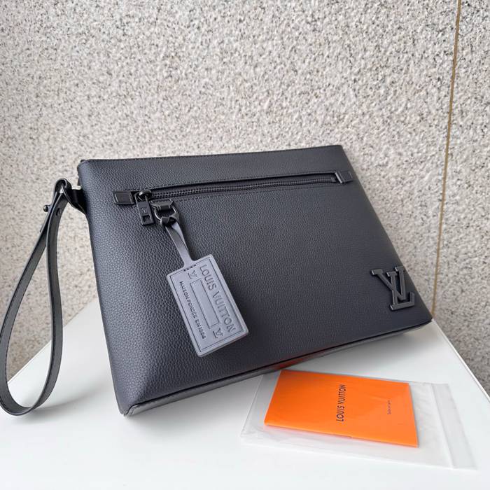LOUIS VUITTON M69837 テイクオフポーチ LVエアログラム サイズ:30x22cm