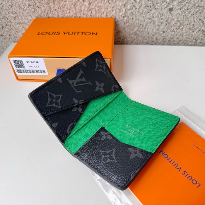 LOUIS VUITTON M25842 ポケットオーガナイザー モノグラムエクリプス×グリーン サイズ:7.5x11.1cm