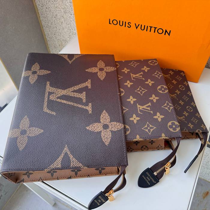 LOUIS VUITTON 11248 トリオクラッチバッグ モノグラム サイズ:25x20x5.5cm