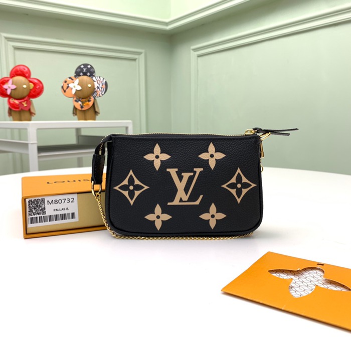 LOUIS VUITTON M80732 ミニポシェット アクセサリー モノグラムアンプラント サイズ:15.5x10.5cm