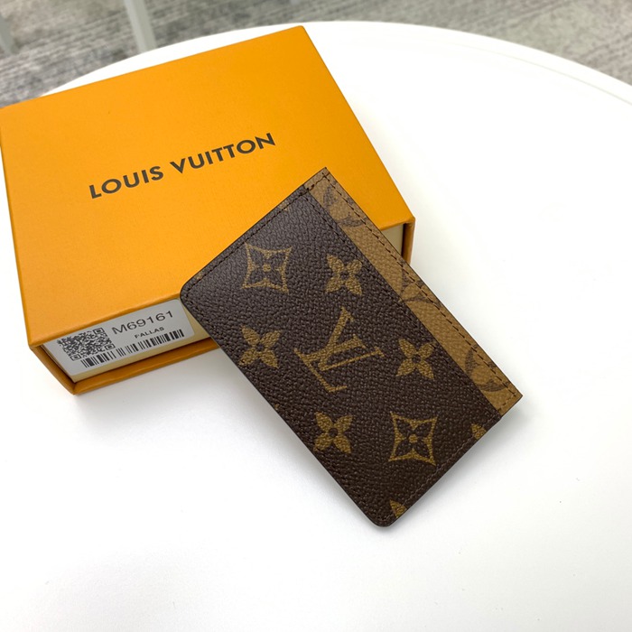 LOUIS VUITTON M69161 カードケース モノグラム サイズ:11x7x0.5cm