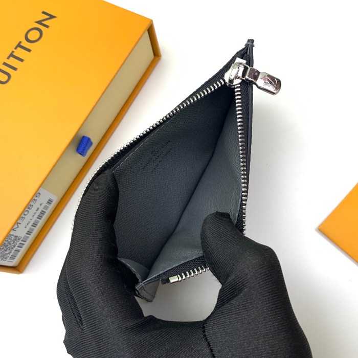 LOUIS VUITTON M30839 コインカードケース タイガラマ サイズ:8x14.5cm
