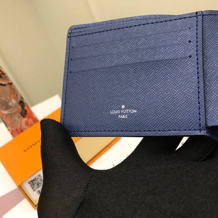 LOUIS VUITTON M30299 マルチプル短財布 モノグラム×タイガ サイズ:11.5x9x1.5cm