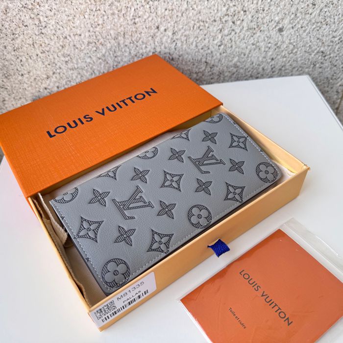 LOUIS VUITTON M81335 ブラッザ長財布 モノグラムシャドウ グレー サイズ:19x10cm