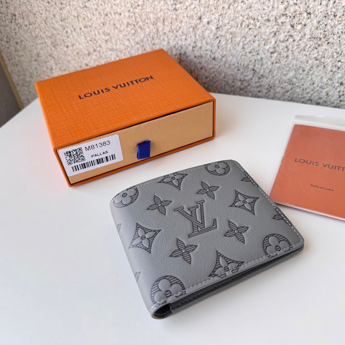 LOUIS VUITTON M81383 マルチプル短財布 モノグラムシャドウ グレー サイズ:11.5x9x1.5cm