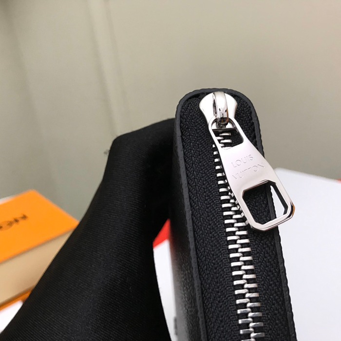 LOUIS VUITTON M30317 ジッピー縦型長財布 タイガ ブラック サイズ:20x10cm