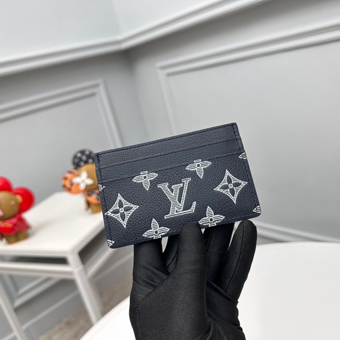 LOUIS VUITTON M83700 名刺ケース モノグラムシャドウ ブルー サイズ:11x7x1.5cm