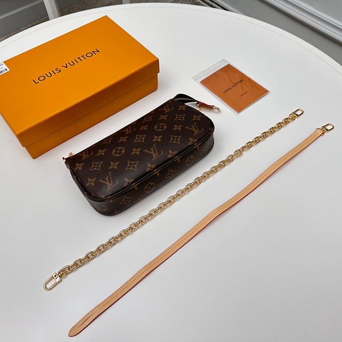 LOUIS VUITTON M82766 ポシェット アクセサリー モノグラム サイズ:23.5x13.5cm
