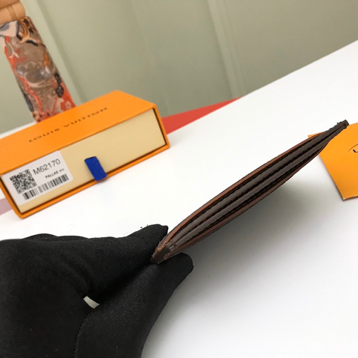 LOUIS VUITTON M62170 カードケース モノグラム サイズ:11x7cm