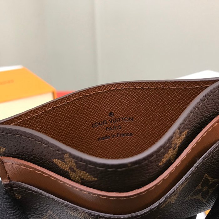 LOUIS VUITTON M62170 カードケース モノグラム サイズ:11x7cm