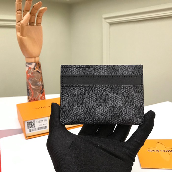 LOUIS VUITTON N62170 カードケース ダミエグラファイト サイズ:11x7cm