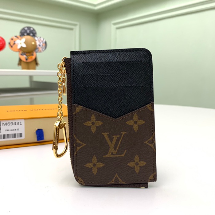 LOUIS VUITTON M69431 レクトヴェルソ カードケース モノグラム サイズ:13x9.5x2.5cm