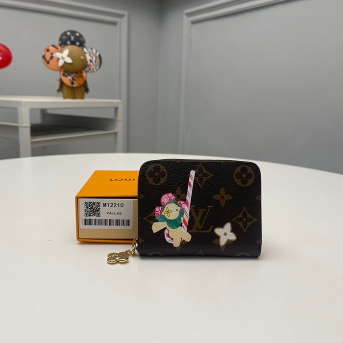 LOUIS VUITTON M12210 ジッピーコインケース キャンディファクトリー サイズ:11x8.5cm
