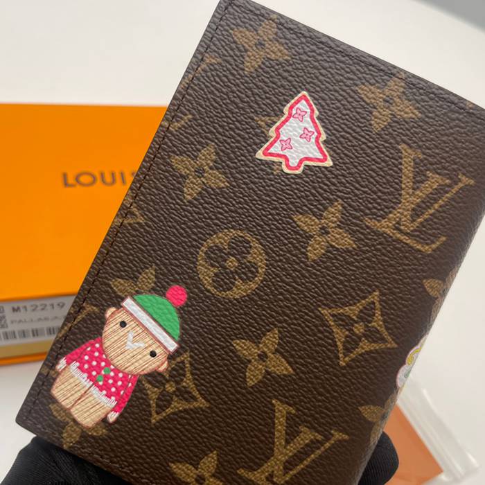 LOUIS VUITTON M12219 パスポートケース キャンディファクトリー ヴィヴィエンヌ サイズ:10x14x2.5cm