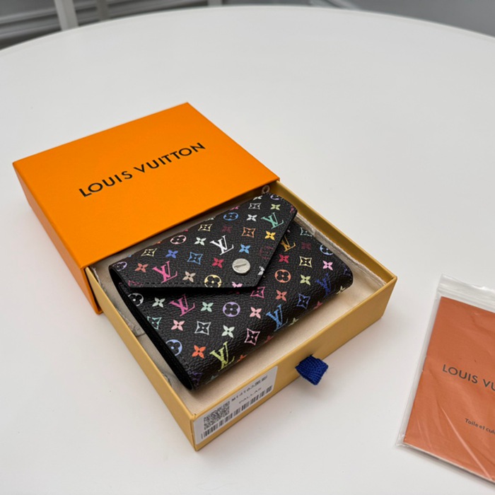 LOUIS VUITTON M14163 ヴィクトリーヌ財布 村上隆コラボ ブラックマルチ サイズ:12x9.5x2.5cm