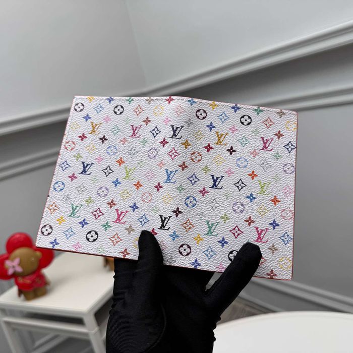 LOUIS VUITTON M14178 パスポートケース 村上隆コラボ ホワイトマルチ サイズ:10x14x2.5cm