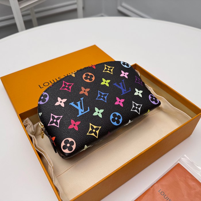 LOUIS VUITTON M13744 コスメポーチ 村上隆コラボ ブラックマルチ サイズ:19x12cm