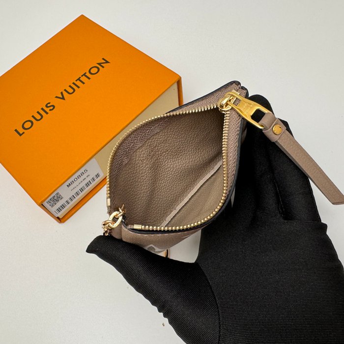 LOUIS VUITTON M80885 キーゼロ財布 モノグラムアンプラント ベージュ サイズ:12x7x1.5cm