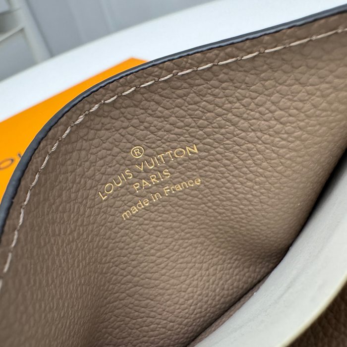 LOUIS VUITTON M81022 名刺ケース モノグラムアンプラント ベージュ サイズ:11x7.5x0.4cm