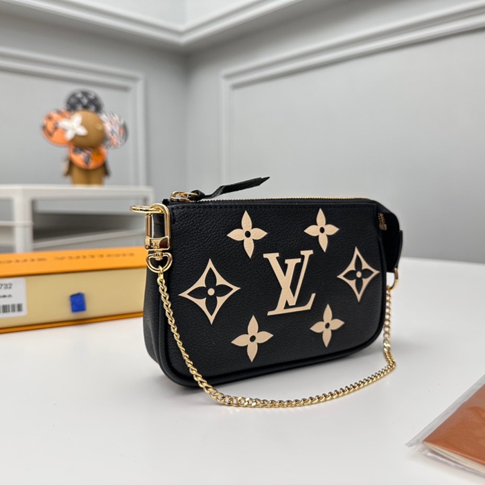 LOUIS VUITTON M80732 ミニポシェット アクセサリー モノグラムアンプラント ブラック サイズ:15.5x10.5cm