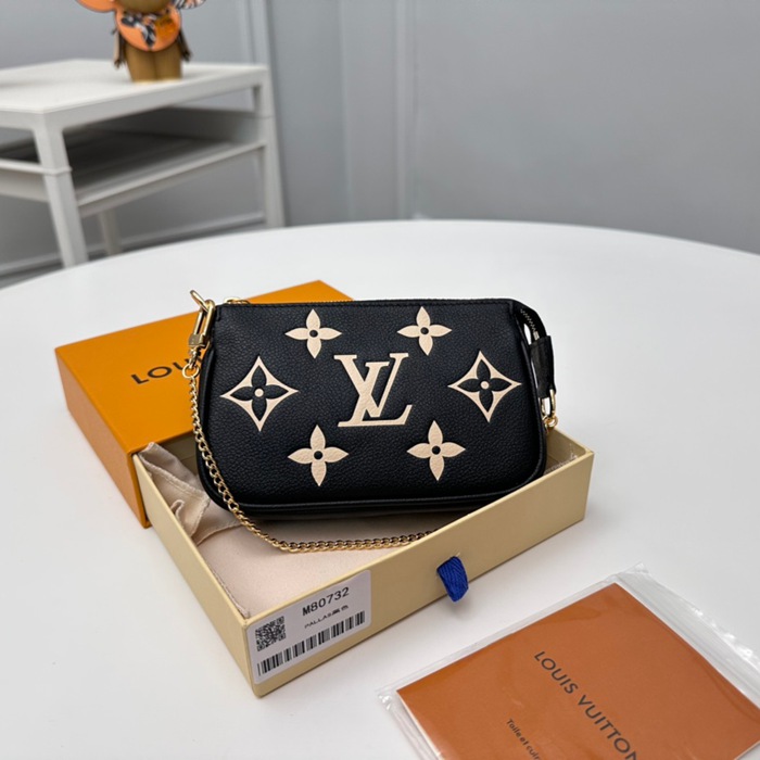 LOUIS VUITTON M80732 ミニポシェット アクセサリー モノグラムアンプラント ブラック サイズ:15.5x10.5cm