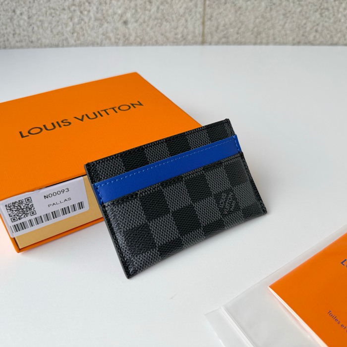 LOUIS VUITTON N00093 カードケース ダミエグラファイト サイズ:11x7x1.5cm