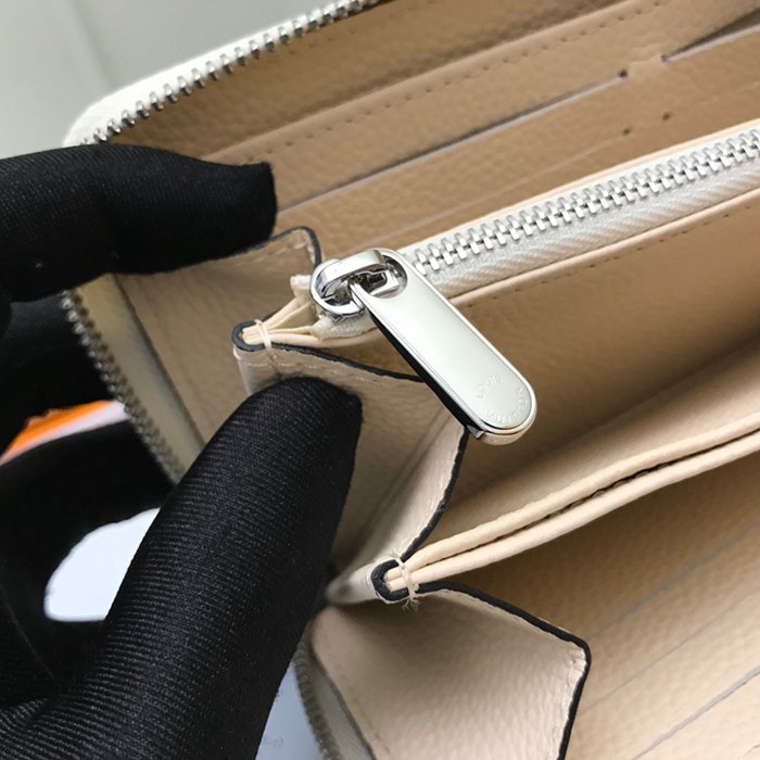 LOUIS VUITTON M61869 ジッピー長財布 マヒナ アイボリー サイズ:19.5x10.5x2.5cm