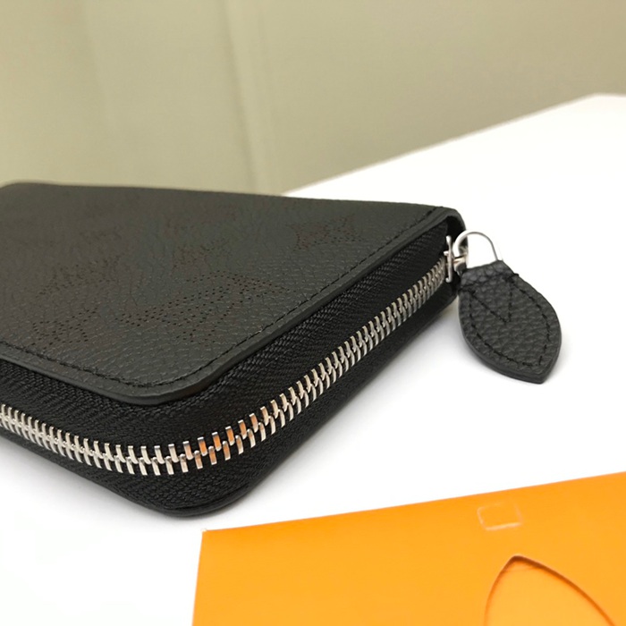 LOUIS VUITTON M61867 ジッピー長財布 マヒナ ブラック サイズ:19.5x10.5x2.5cm