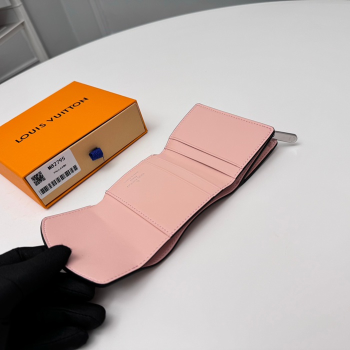 LOUIS VUITTON M82795 イリスXS 財布 モノグラムアンプラント ピンク サイズ:9.8x7.8cm