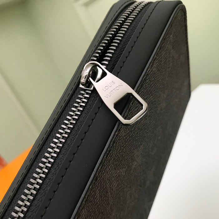 LOUIS VUITTON M61698 ジッピーXL 長財布 モノグラムエクリプス サイズ:22x12cm