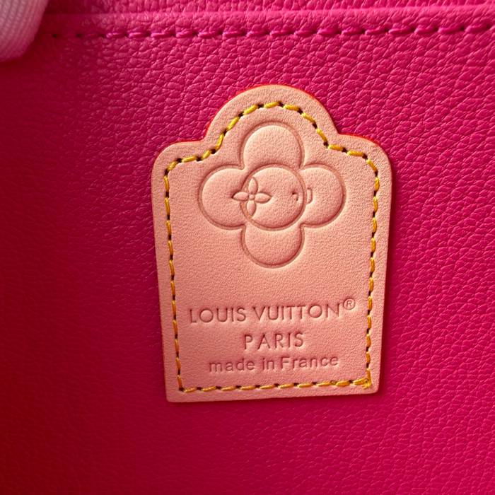 LOUIS VUITTON M15359 コスメポーチ ヴィヴィエンヌ サイズ:17x12cm