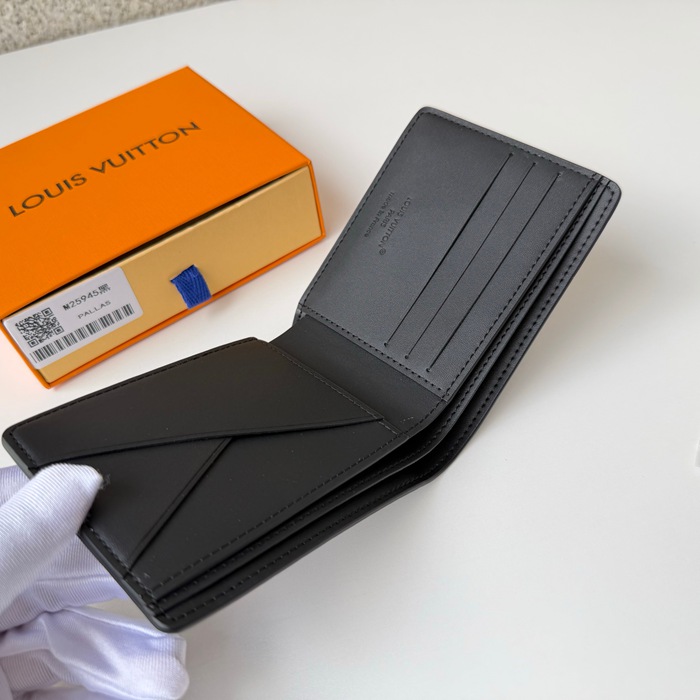 LOUIS VUITTON M25945 マルチプル短財布 LVエアログラム ブラック サイズ:5x9x1.5cm