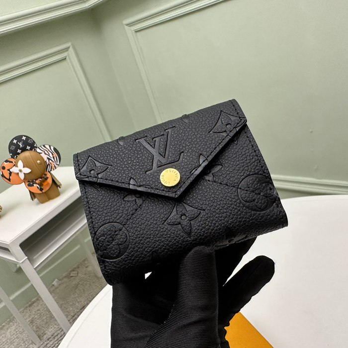 LOUIS VUITTON M82133 セレステ 財布 モノグラム サイズ:10x8cm