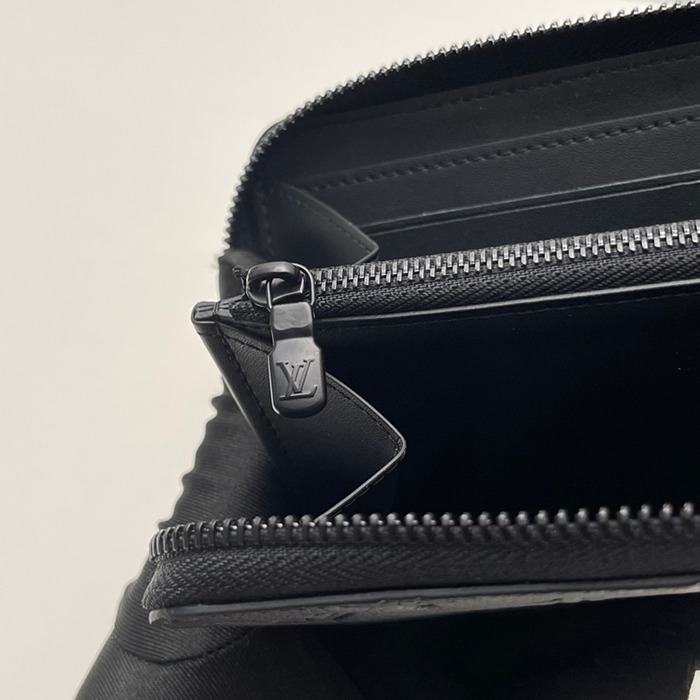 LOUIS VUITTON M80333 ジッピー長財布 ホリゾンタル モノグラムシャドウ サイズ:21x2.5x10cm