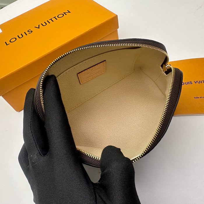 LOUIS VUITTON M47515 コスメポーチ 小 モノグラム サイズ:19x12cm