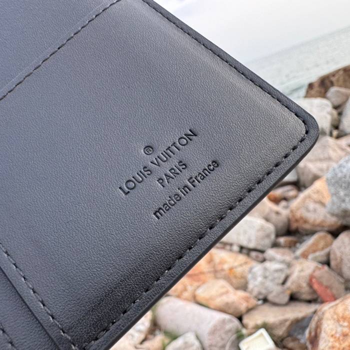 LOUIS VUITTON M69980 ブラッザ長財布 LVエアログラム ブラック サイズ:19x10cm