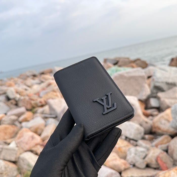 LOUIS VUITTON M69979 ポケットオーガナイザー LVエアログラム ブラック サイズ:8x11cm