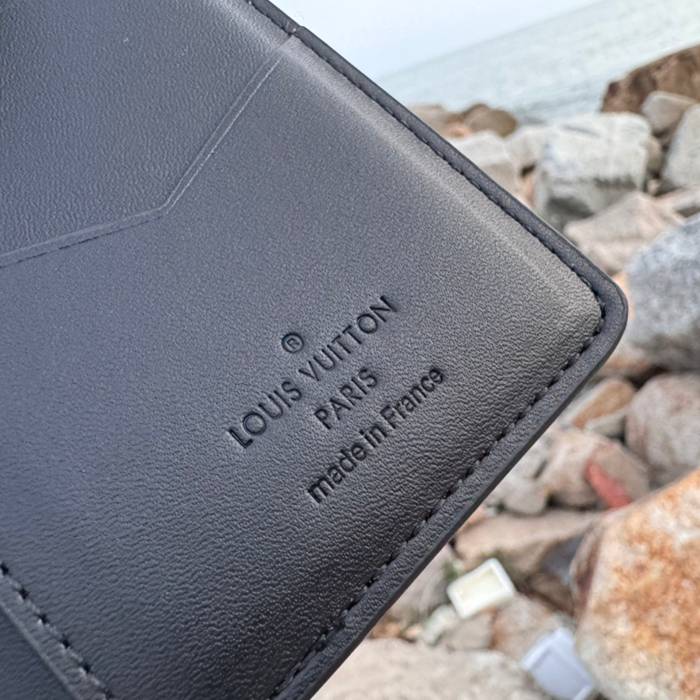 LOUIS VUITTON M69979 ポケットオーガナイザー LVエアログラム ブラック サイズ:8x11cm