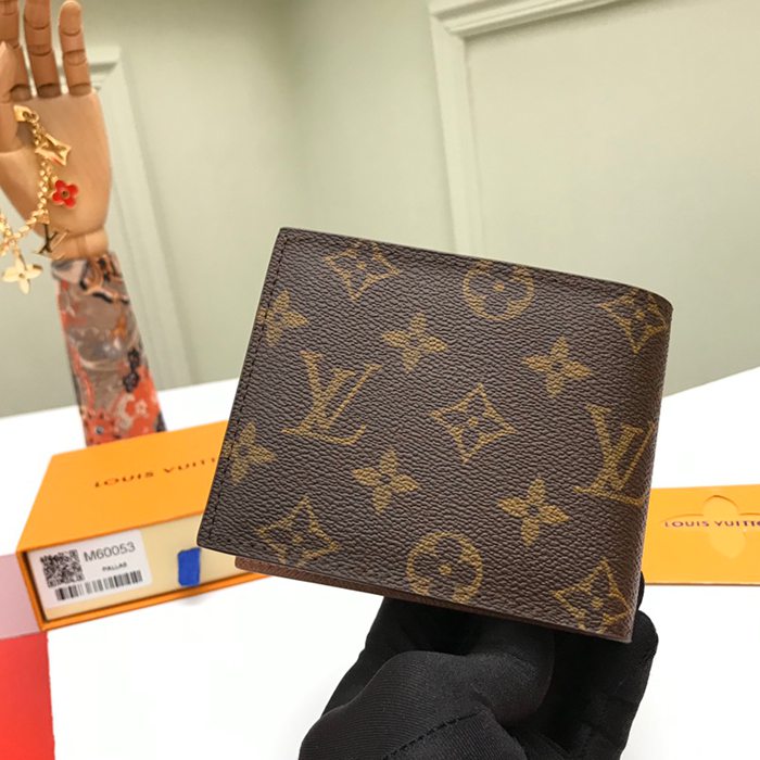 LOUIS VUITTON M60053 アメリゴ財布 モノグラム サイズ:11.5x9.5cm