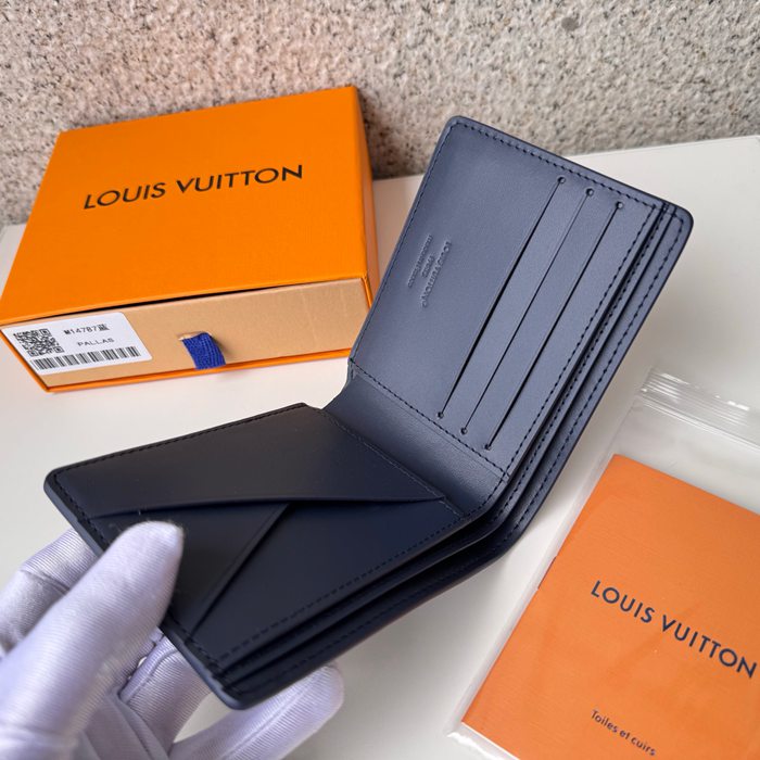 LOUIS VUITTON M14787 マルチプル短財布 モノグラムシャドウ ブルー サイズ:11.5x9x1.5cm