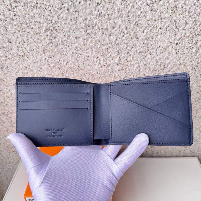 LOUIS VUITTON M14787 マルチプル短財布 モノグラムシャドウ ブルー サイズ:11.5x9x1.5cm