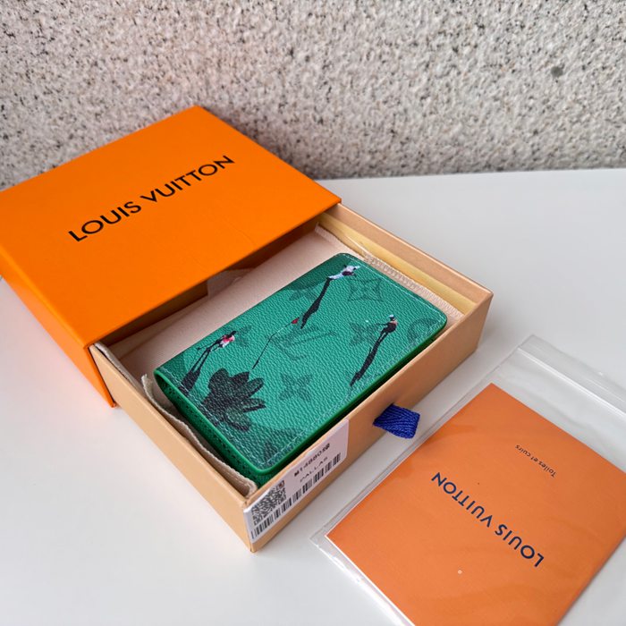 LOUIS VUITTON M14880 ポケットオーガナイザー カラードモノグラム スポーツシーン グリーン サイズ:7.5x11.1cm
