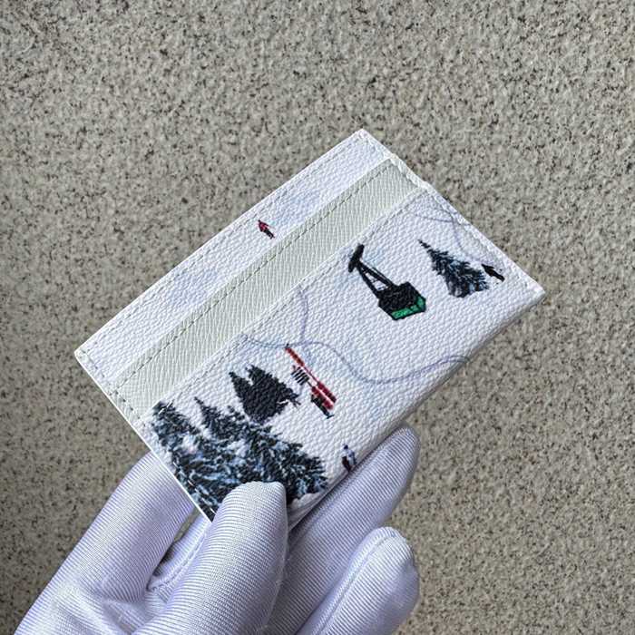 LOUIS VUITTON M14864 カードケース カラードモノグラム スポーツシーン ホワイト サイズ:11x1.5cm
